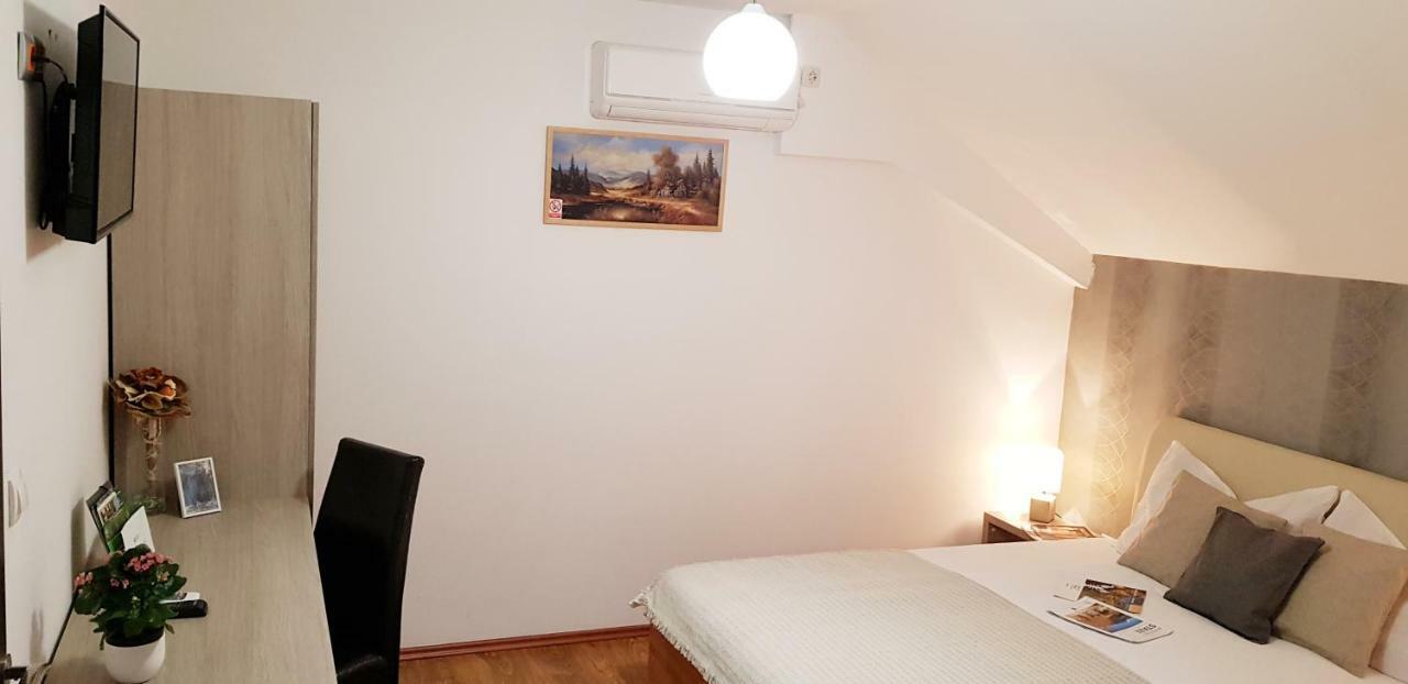 Rooms Velo Кореница Экстерьер фото