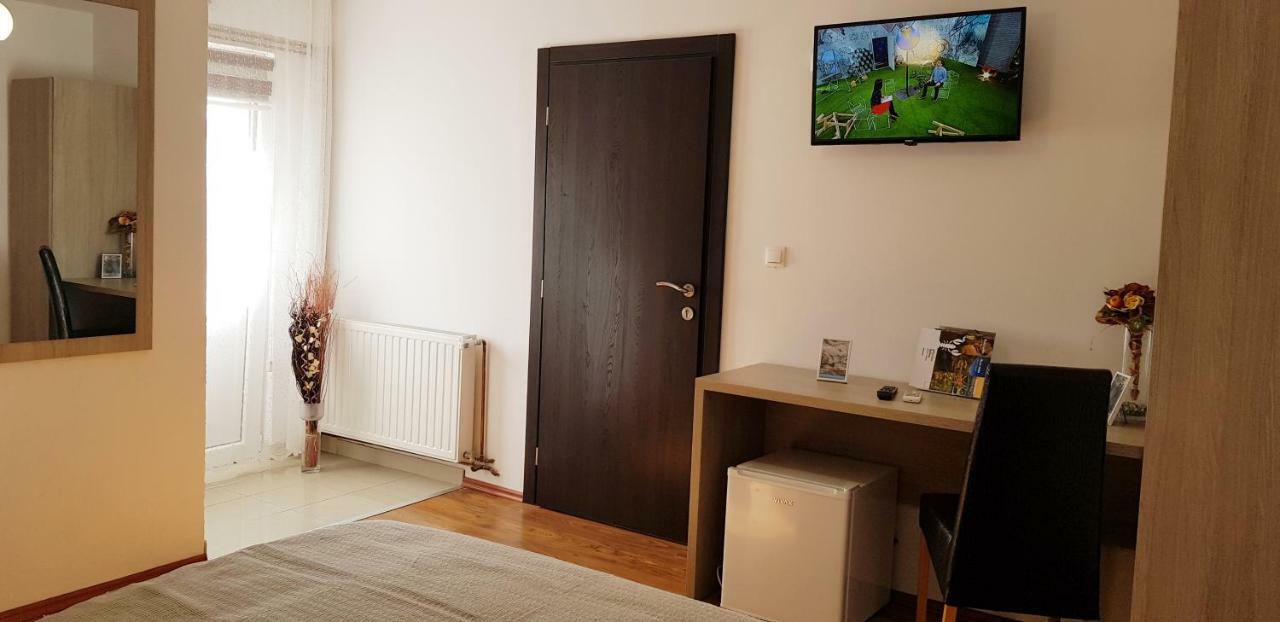 Rooms Velo Кореница Экстерьер фото